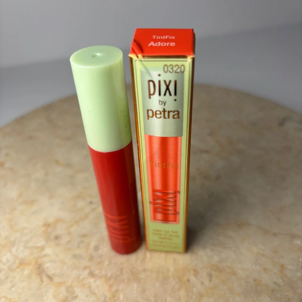 NIB Pixi Beauty TintFix Satin Lip Tint‎ ADORE Hydro Matte Stain Hyaluronic Acid